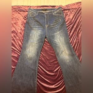 Risen size 1x boot cut slightly distressed jeans